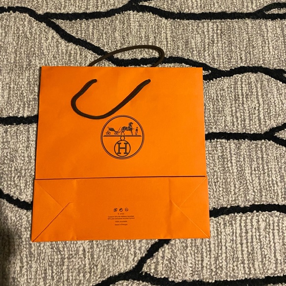 Hermes Bag - Picture 2 of 2